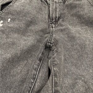 Grey/black mom jeans